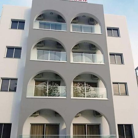 Polyxeni Hotel Apartments Lemesós Eksteriør bilde