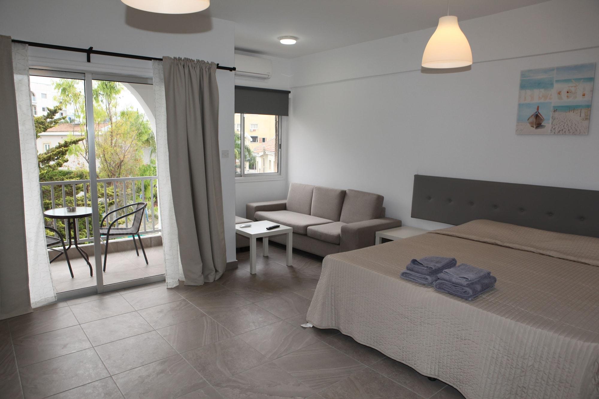 Polyxeni Hotel Apartments Lemesós Eksteriør bilde