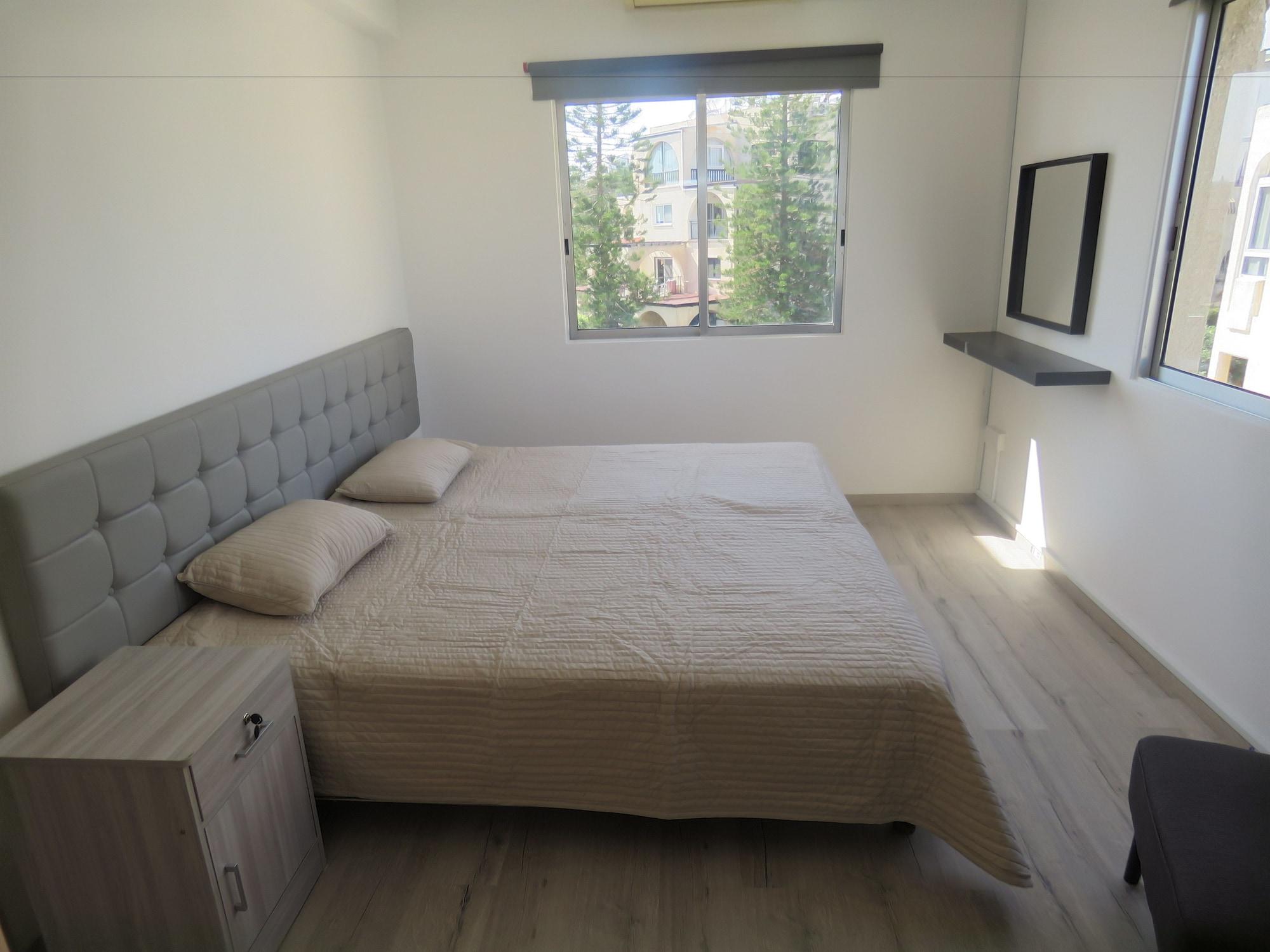 Polyxeni Hotel Apartments Lemesós Eksteriør bilde