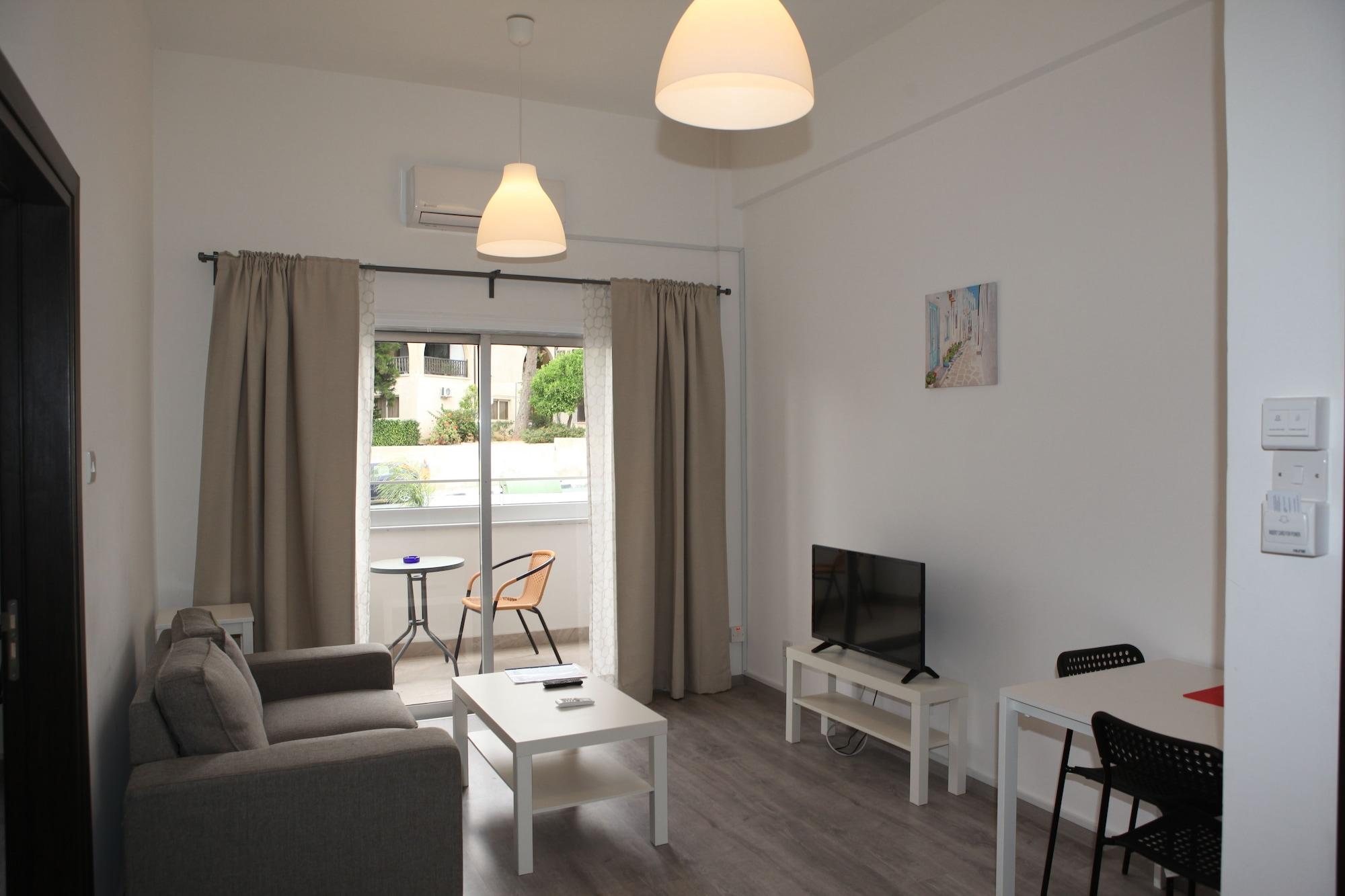 Polyxeni Hotel Apartments Lemesós Eksteriør bilde